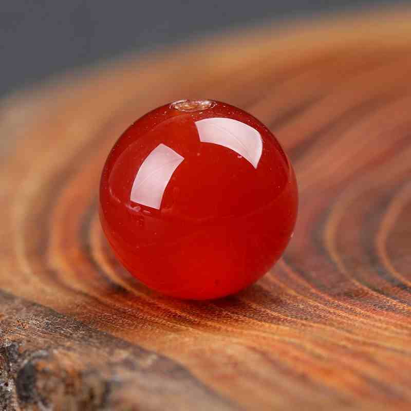 Red agate and black agate beads - Image 4
