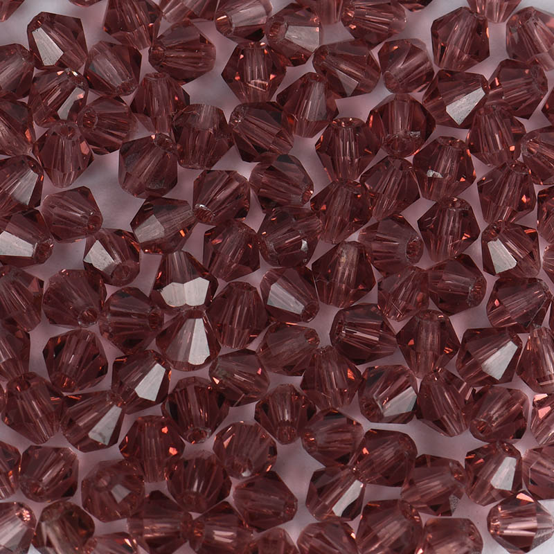 3mm glass diamond-shaped beads - Image 9