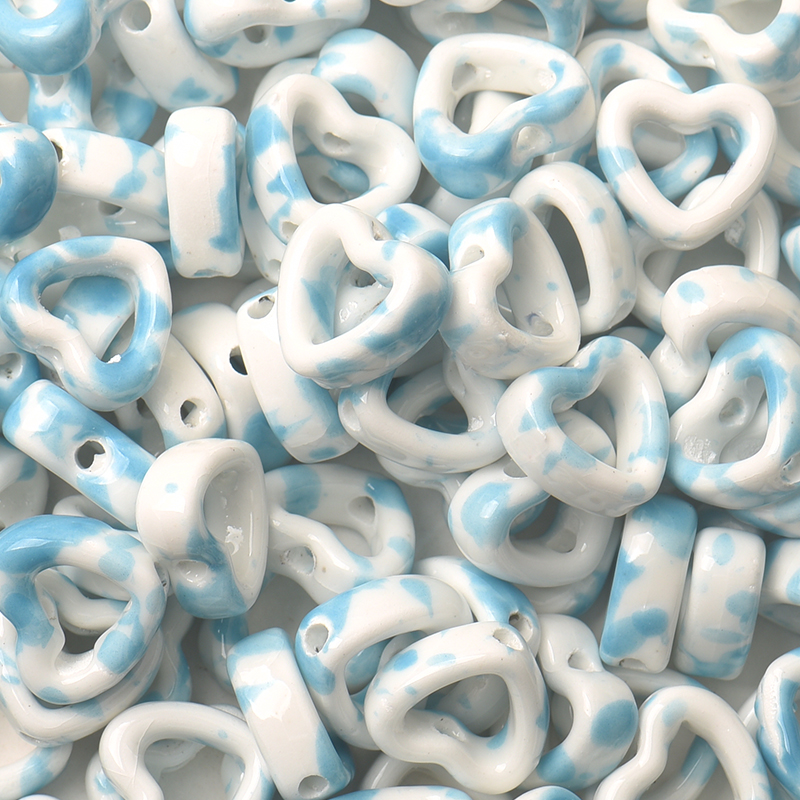 14mm hollow heart ceramic beads - Image 6