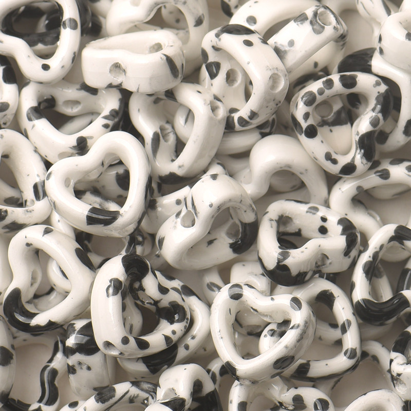 14mm hollow heart ceramic beads - Image 5