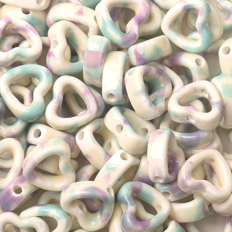 14mm hollow heart ceramic beads - Image 3